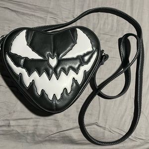 Love Pain & Stitches Heart Bag